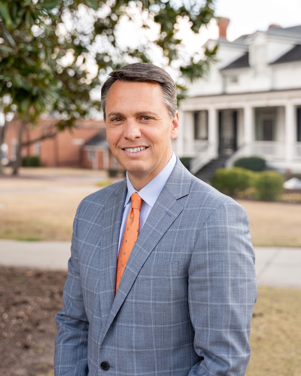 photo of Scott T. Wallace, Ph.D.