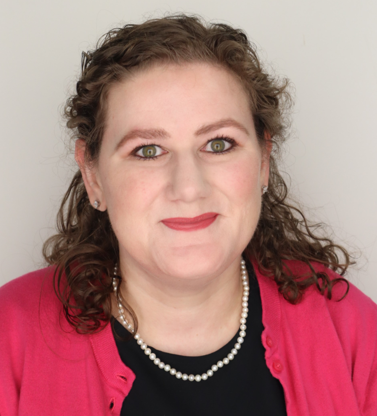 photo of LAUREN RINGEL