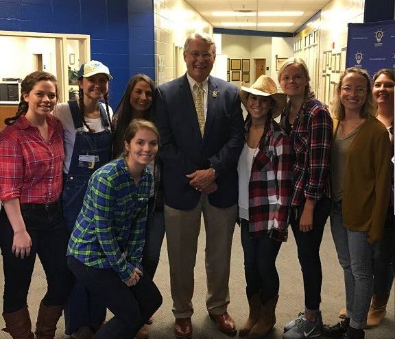 Nutrition Students with Representative Rick Allen – Promoting Healthy School Lunches