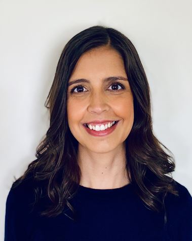 Headshot of Raquel Lara Velez Oliveira
